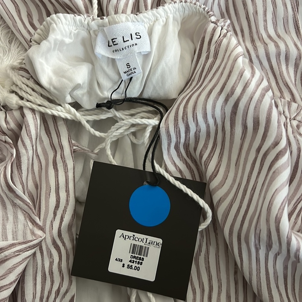 NWT LE LIS  Collection STRIPED ROMPER - Picture 5 of 5
